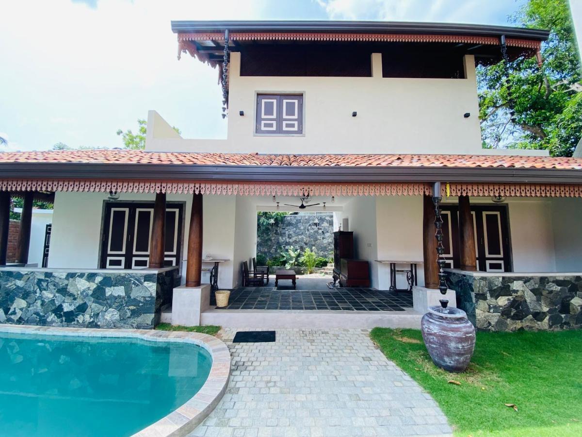 Thaprobana Villa Tangalle - Private Villa Exterior foto