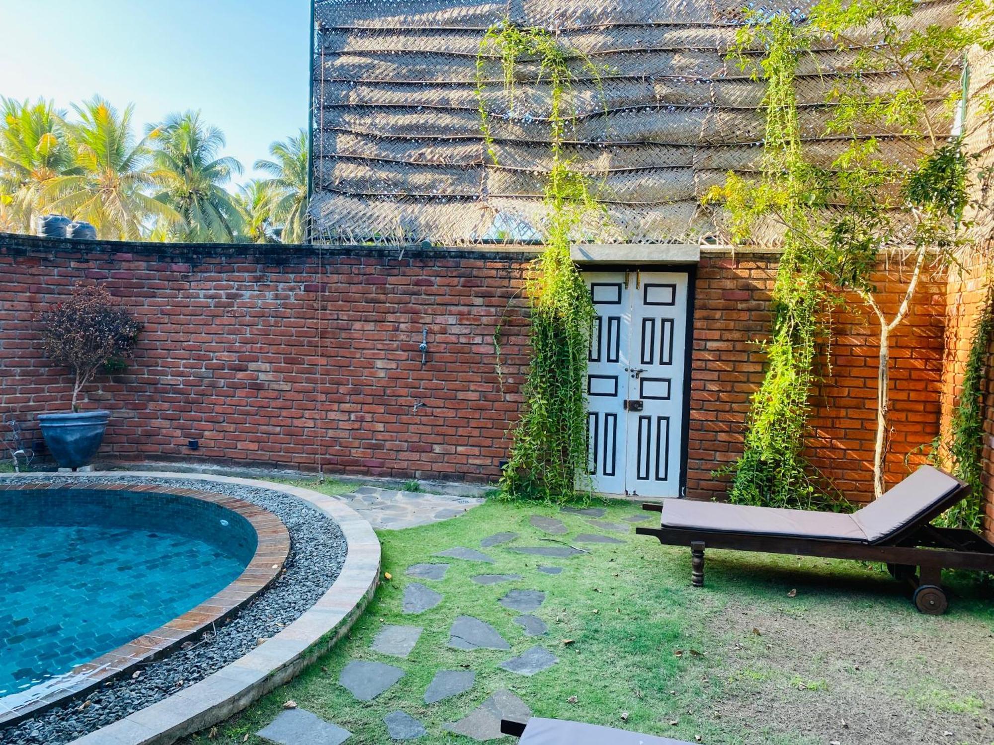 Thaprobana Villa Tangalle - Private Villa Exterior foto